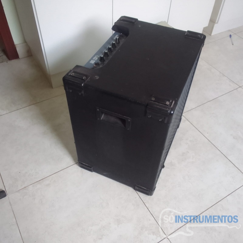 Amplificador para baixo elétrico Amplificador para baixo elétrico